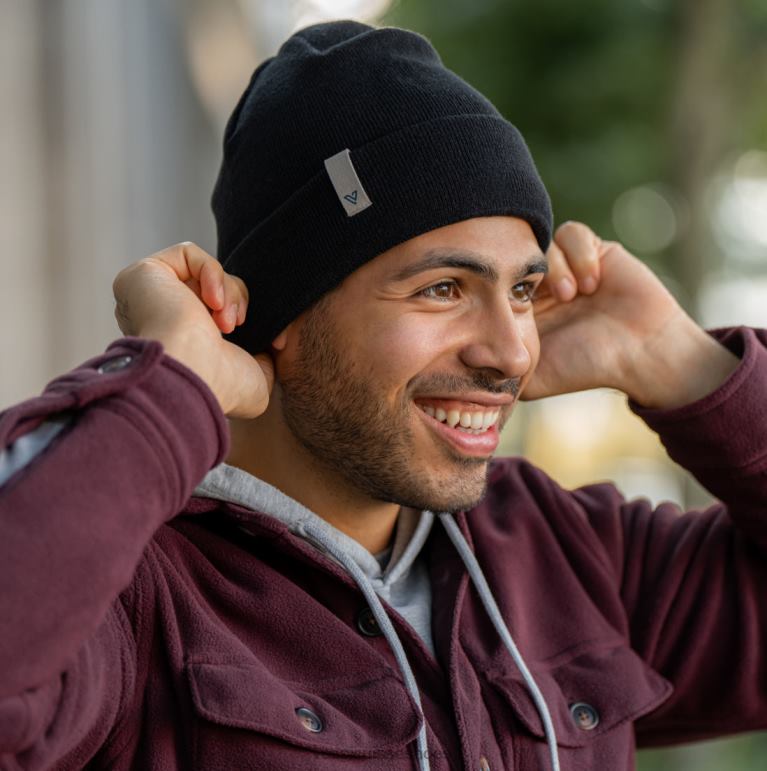 Vessi bonnet tous temps H6F622 noir, gris, violet lilas, vert épicéa